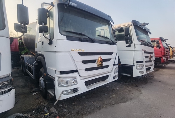 Second Hand SINOTRUK HOWO Concrete Mixing Truck 6x4 380HP Used Concrete Mixer Truck