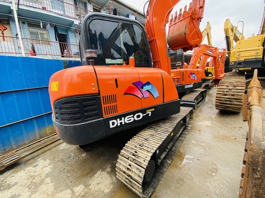 6 Ton Original Used Doosan DH60-7 Crawler Excavator Second Hand With 0.09-0.2 m3 Bucket Capacity